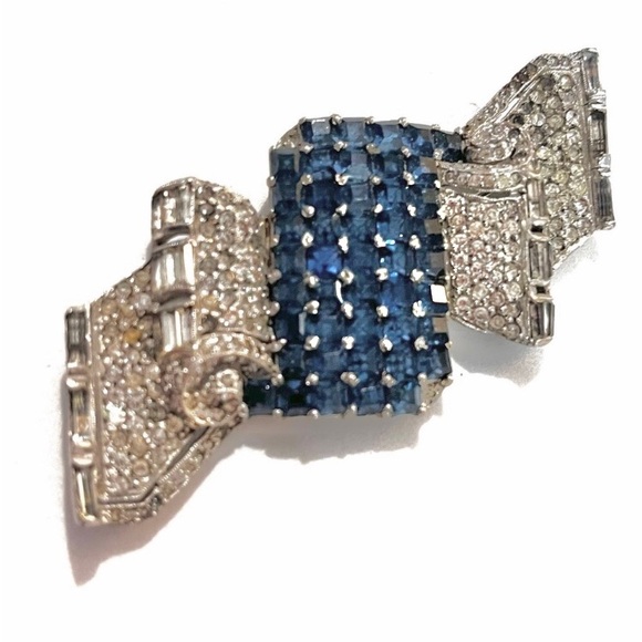 Vintage Art Deco Rhinestone Rhodium Crystal Bow Ribbon Brooch Pin Montana